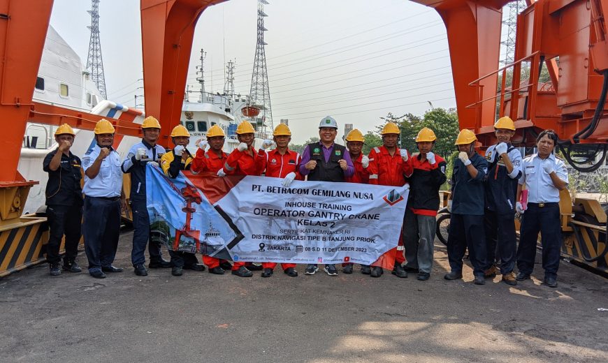 pelatihan gantry crane