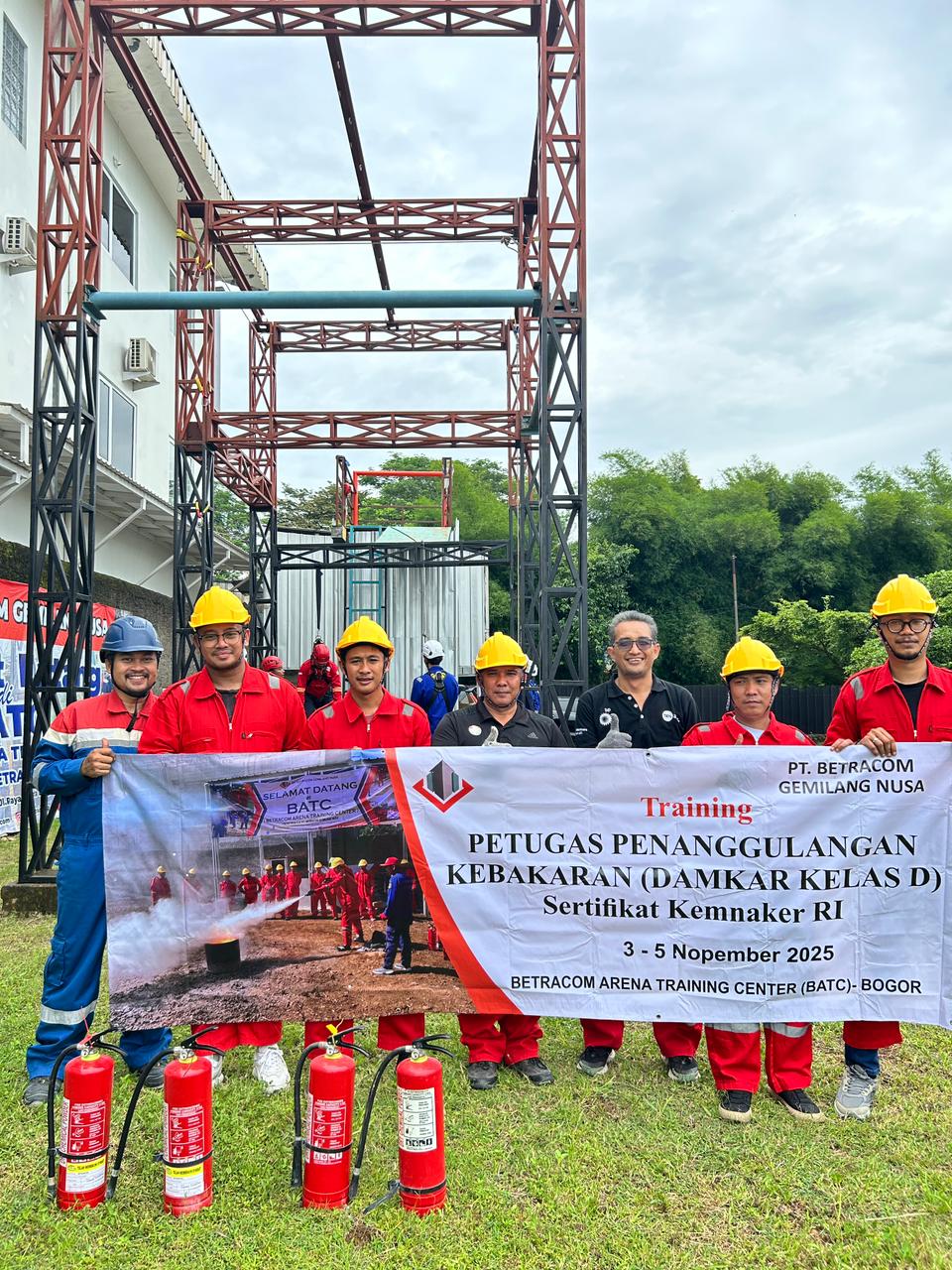 damkar d tgl 03 05 nov 2025