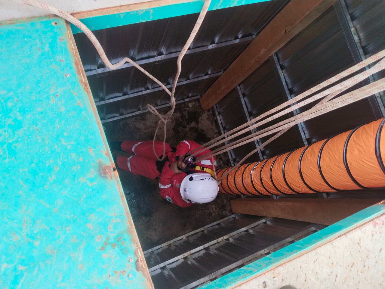 Praktek Rescuer Confined Space